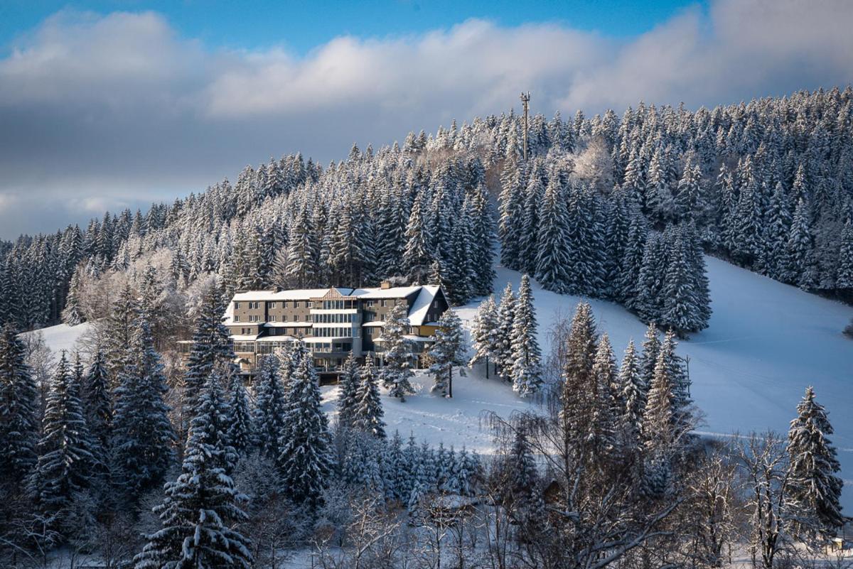 Spa Hotel Lanterna Velké Karlovice エクステリア 写真
