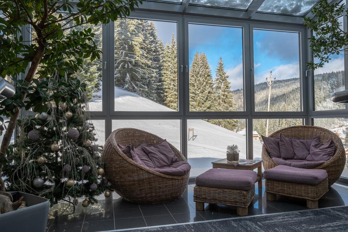 Spa Hotel Lanterna Velké Karlovice エクステリア 写真