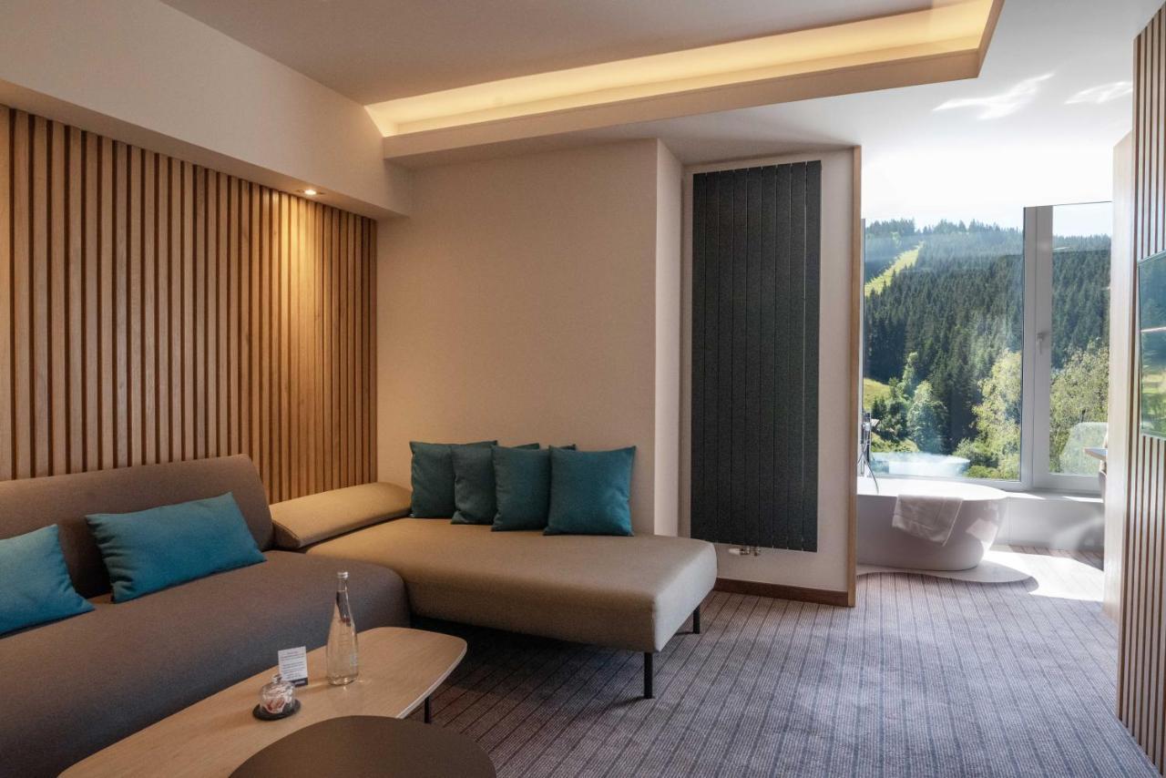 Spa Hotel Lanterna Velké Karlovice エクステリア 写真