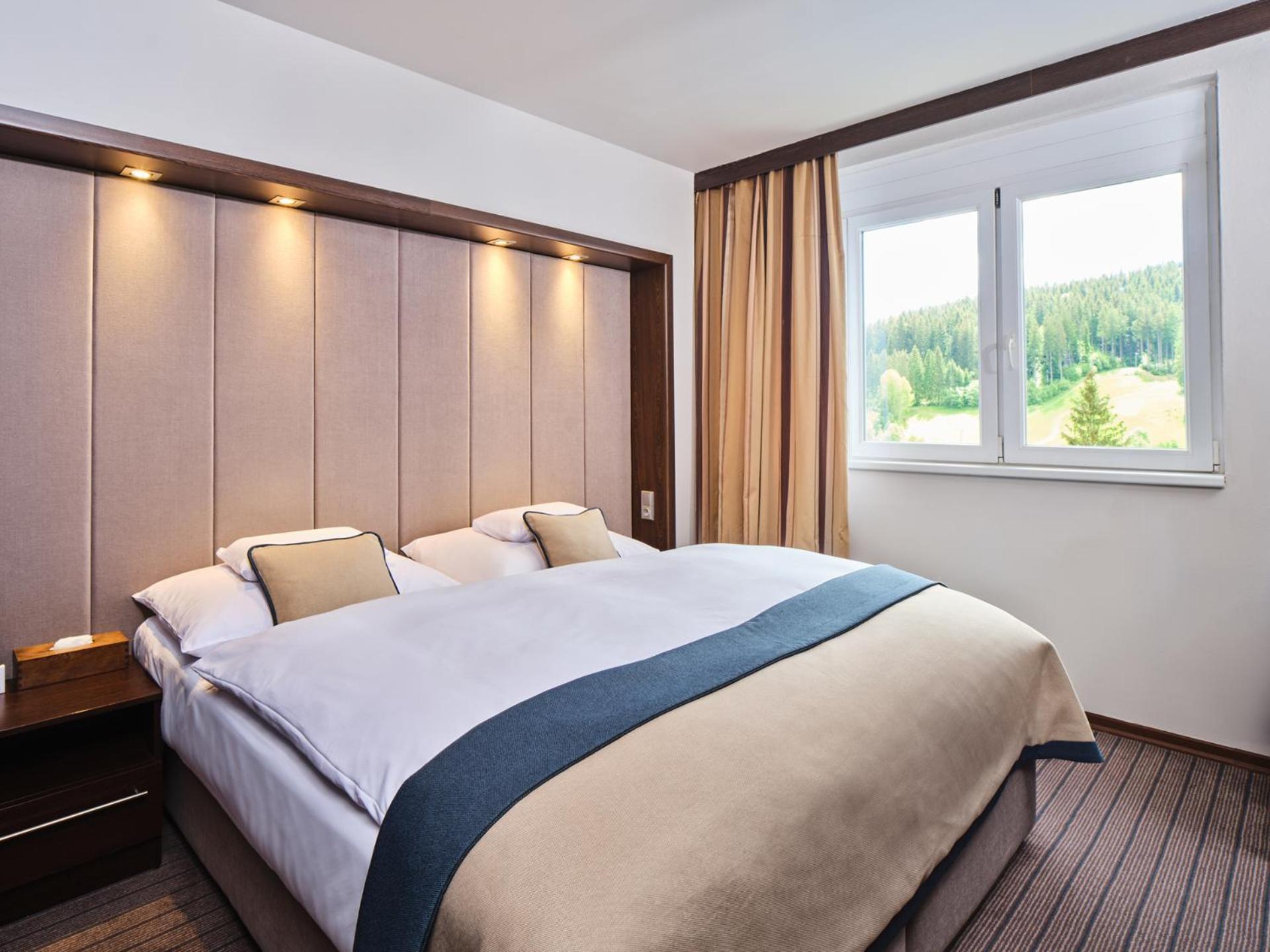Spa Hotel Lanterna Velké Karlovice エクステリア 写真